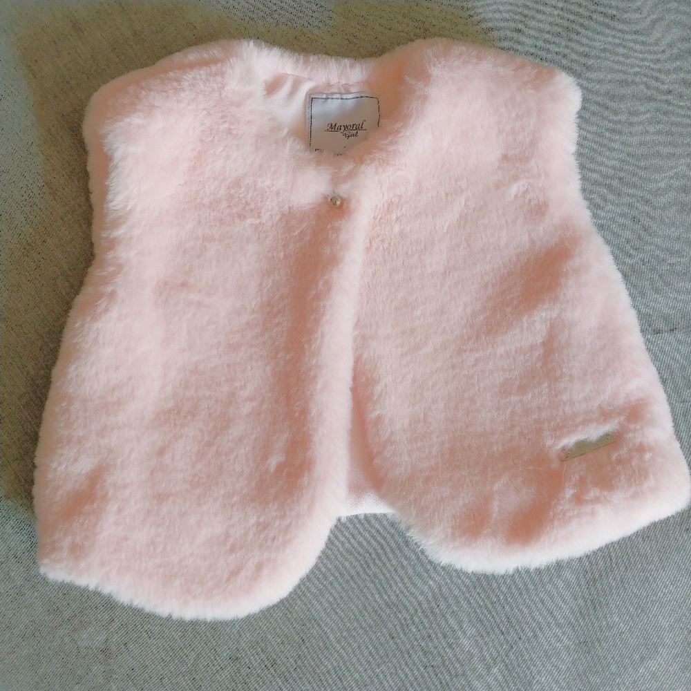 NWOT Faux Fur Vest